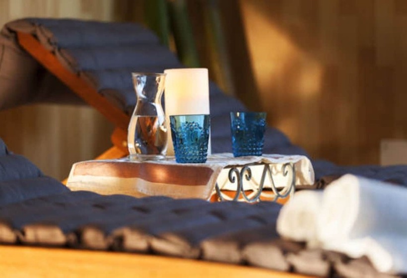 Albavilla Hotel & Co