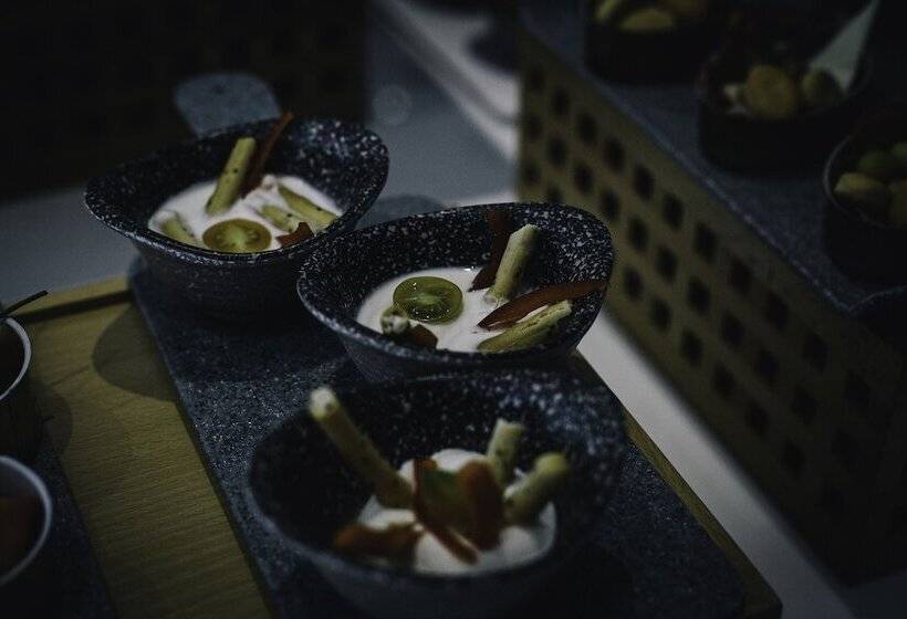 هتل Alua Suites Las Rocas