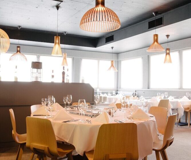 בית מלון כפרי Ambassador Zermatt