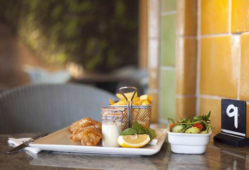 Arlington Hotel O Connell Bridge