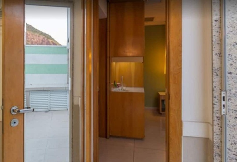 ホテル Atlantico Copacabana