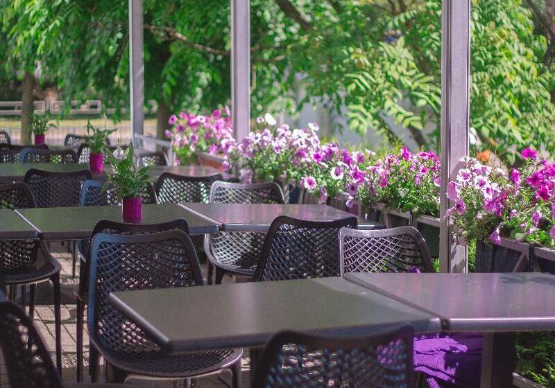 Bellevue Park Hotel Riga With Free Parking