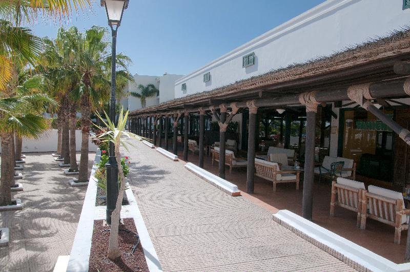 Отель Blue Sea Costa Bastian