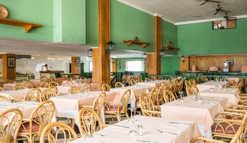 Отель Blue Sea Costa Bastian