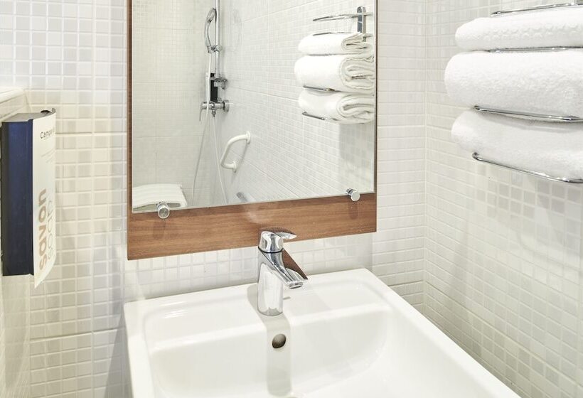 فندق BLV Hôtel Valence Nord - Bourg-Les-Valence - ex-Campanile