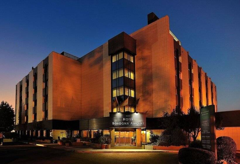 هتل Bologna Airport