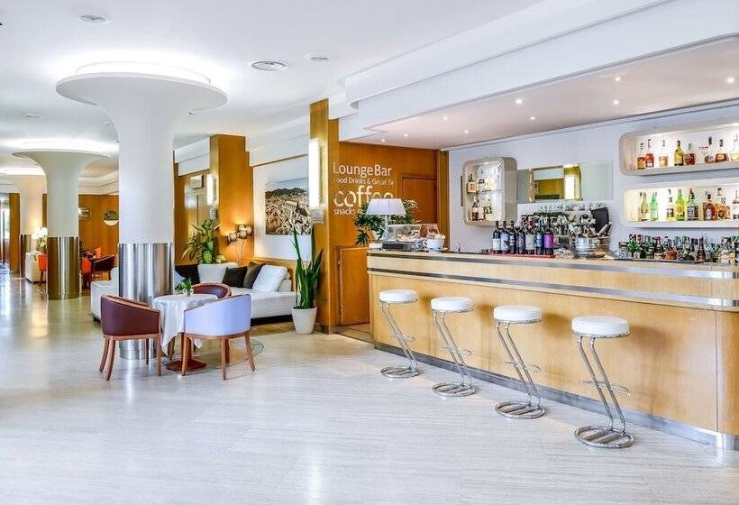 هتل Bologna Airport