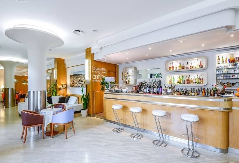 هتل Bologna Airport