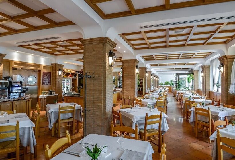 هتل Bologna Airport