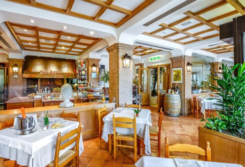 هتل Bologna Airport