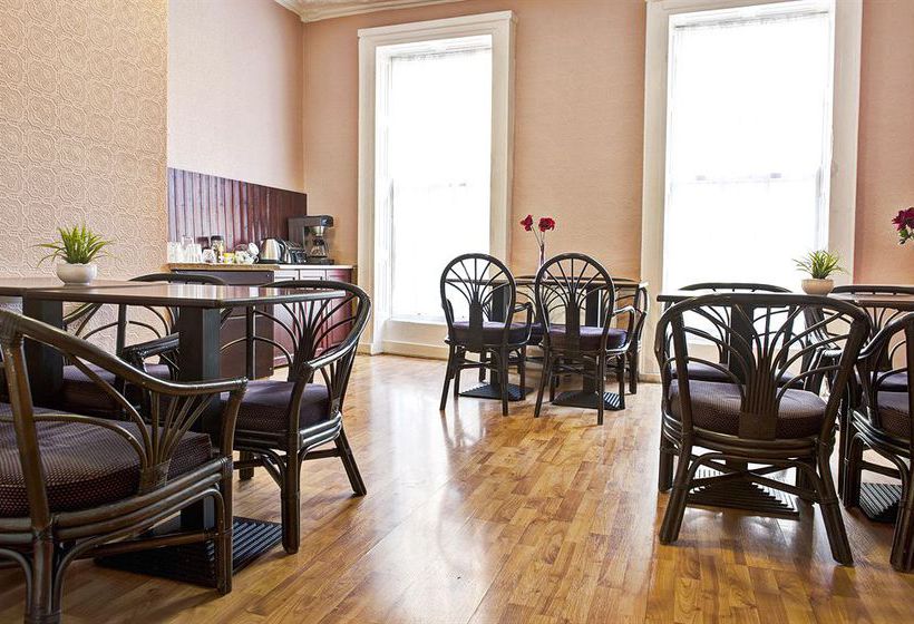 בית מלון כפרי Bridge House Dublin