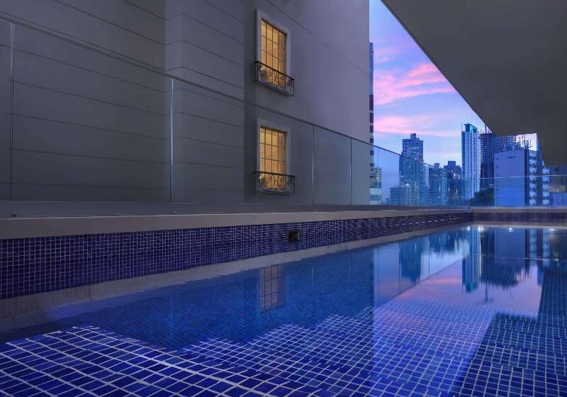 فندق Bristol Panama, A Registry Collection