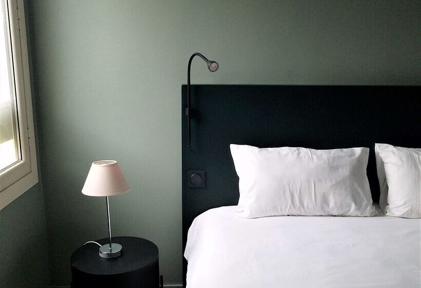 Brit Hotel Marseille Aéroport