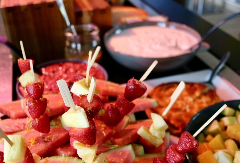 ホテル Campanile Marne La Vallee  Bussy Saint Georges