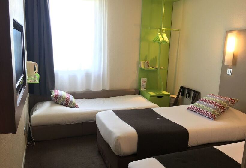 ホテル Campanile Marne La Vallee  Bussy Saint Georges