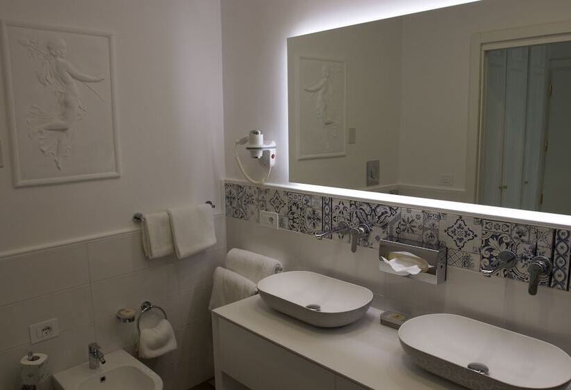 호텔 Capri Bougainville