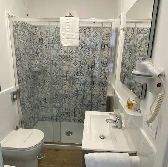 فندق Capri Bougainville