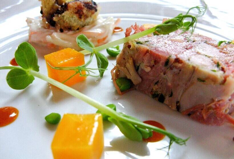 Отель Classic Lodges Solberge Hall