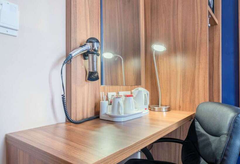 هتل King S Cross Express Inn