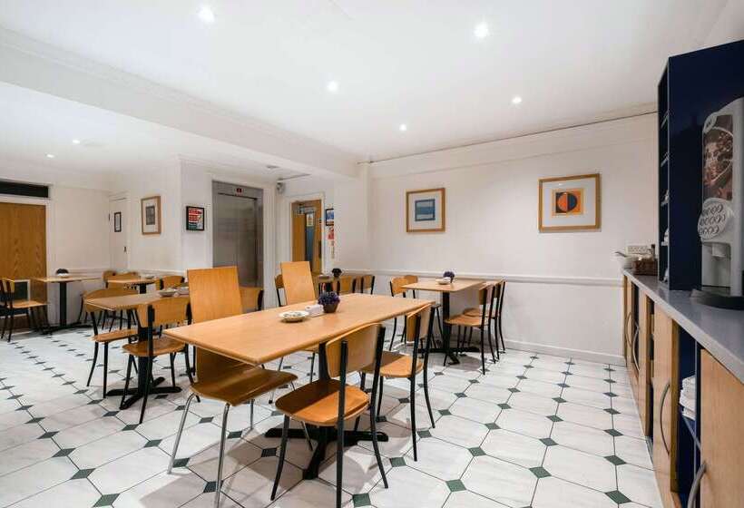 Отель King S Cross Express Inn