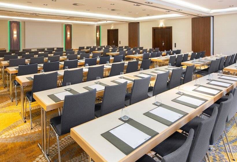 ホテル Courtyard By Marriott Düsseldorf Seestern