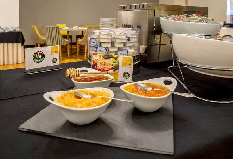 ホテル Covilha Doña Maria Affiliated By Meliá