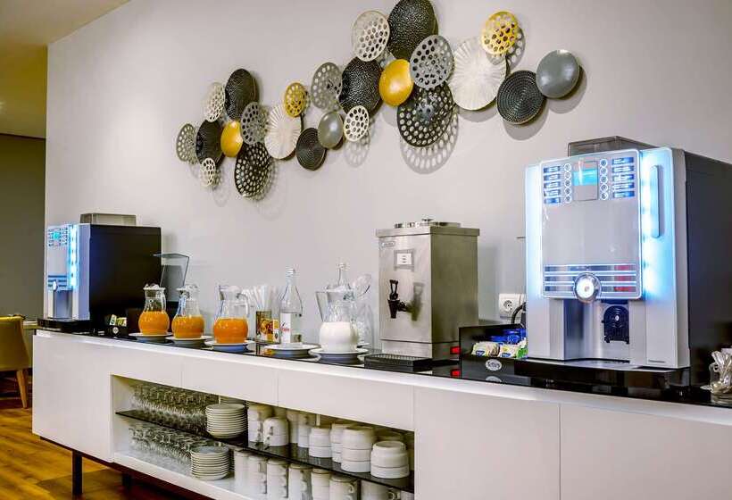 ホテル Covilha Doña Maria Affiliated By Meliá