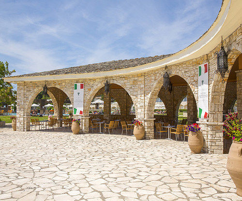 ホテル Dassia Chandris & Spa