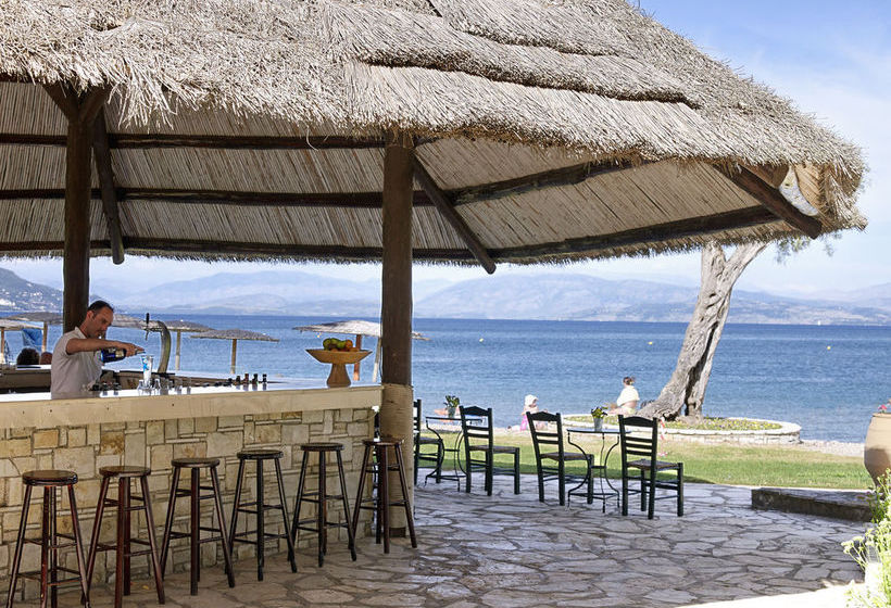 ホテル Dassia Chandris & Spa