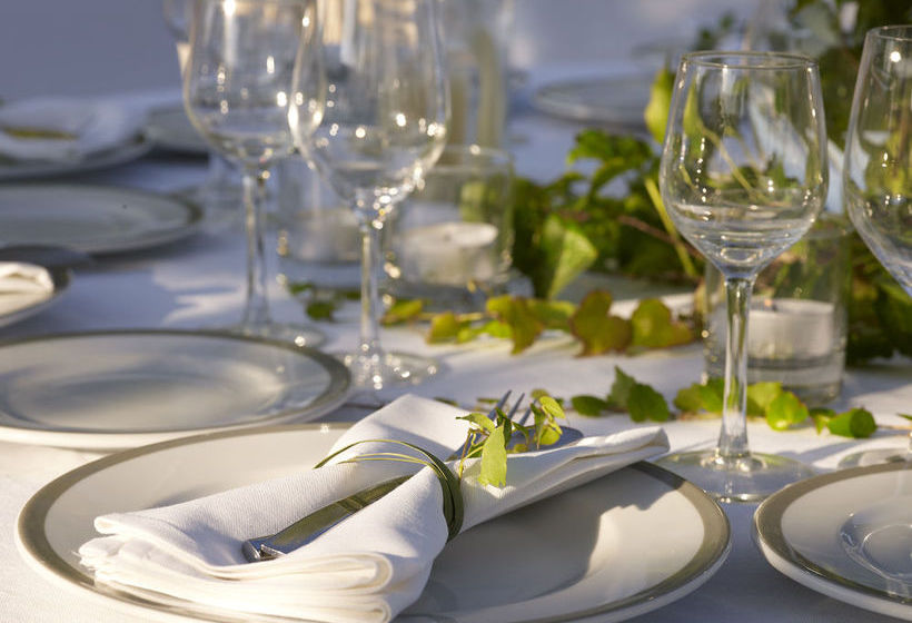 ホテル Dassia Chandris & Spa