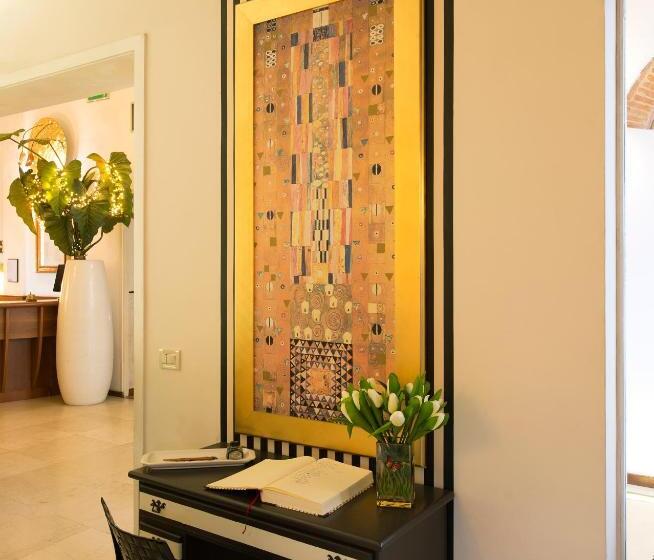 De La Pace, Sure Hotel Collection By Best Western