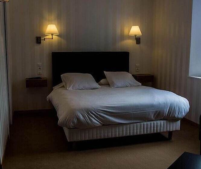 فندق De La Poste