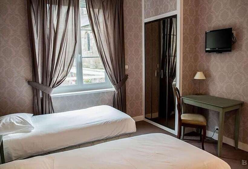 فندق De La Poste