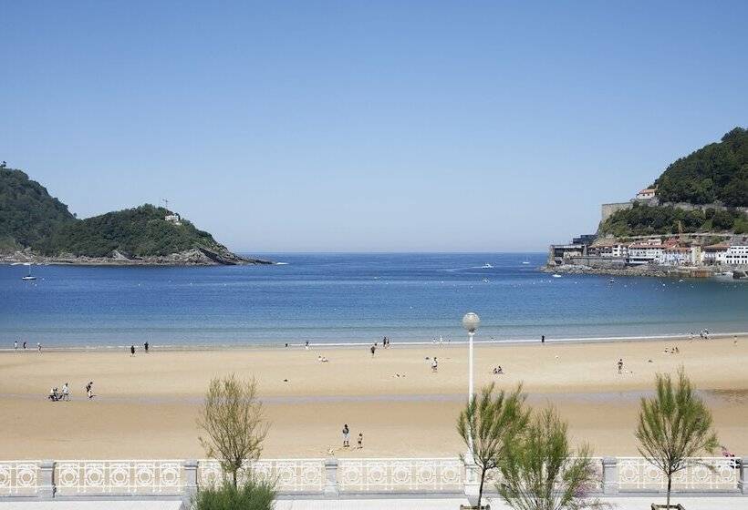 בית מלון כפרי De Londres Y De Inglaterra