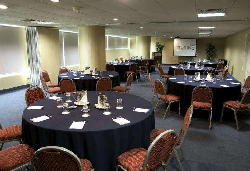 Delfines Hotel & Convention Center