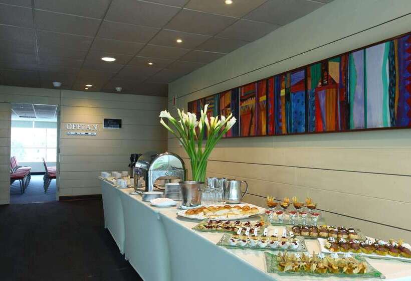 Delfines Hotel & Convention Center