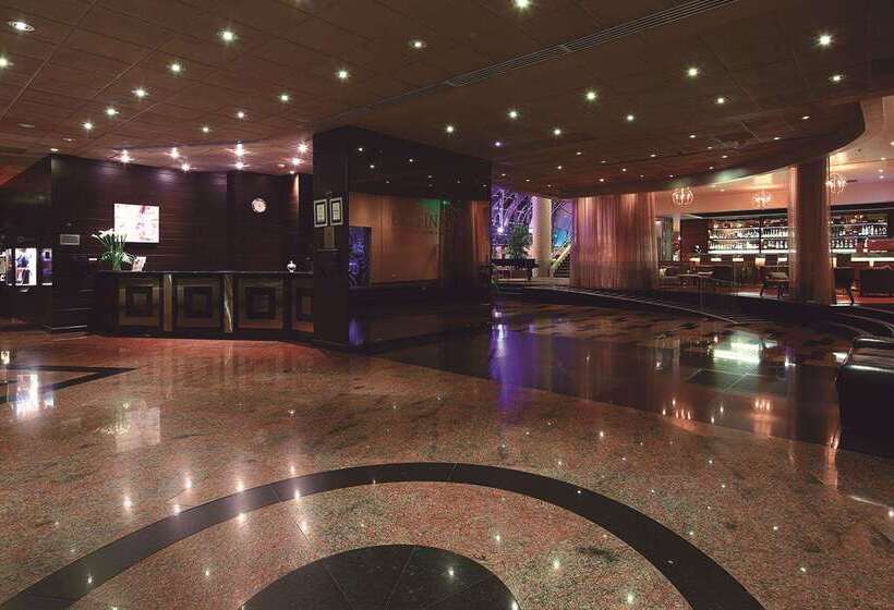 Delfines Hotel & Convention Center