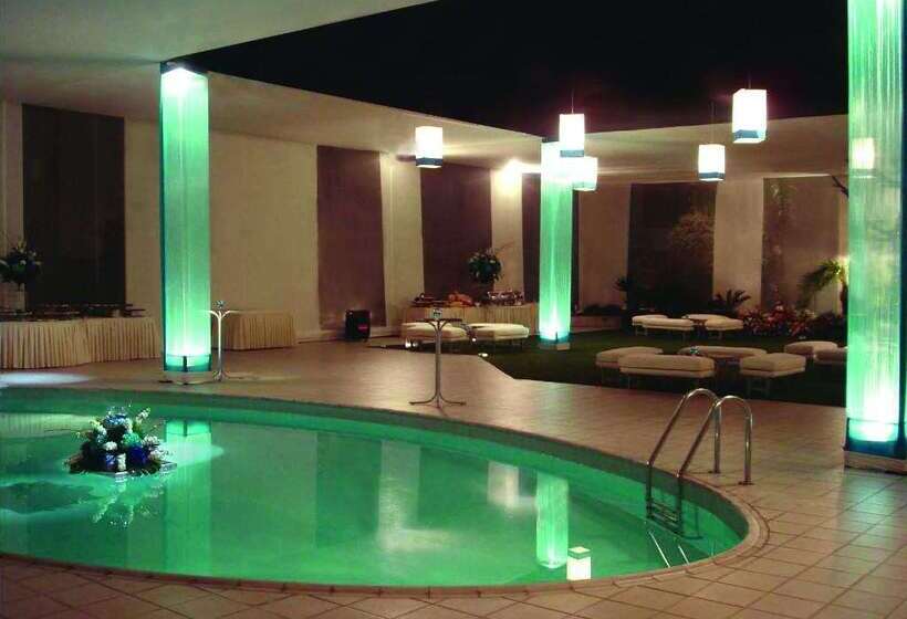 Delfines Hotel & Convention Center