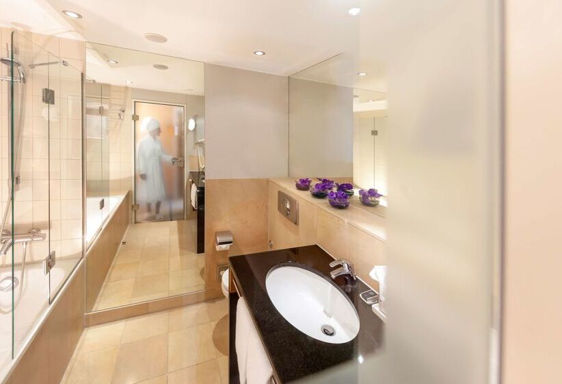 ホテル Dorint Main Taunus Zentrum Frankfurt Sulzbach