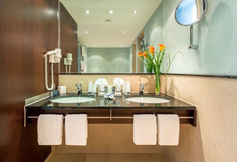 ホテル Dorint Main Taunus Zentrum Frankfurt Sulzbach