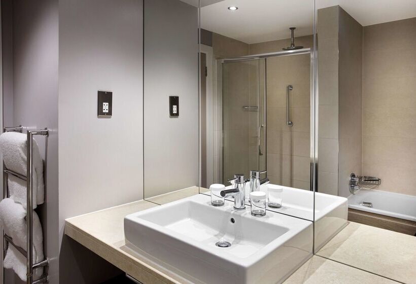 ホテル Doubletree By Hilton Glasgow Central