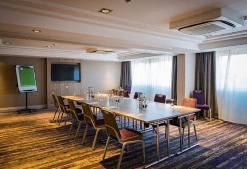 ホテル Doubletree By Hilton Glasgow Central