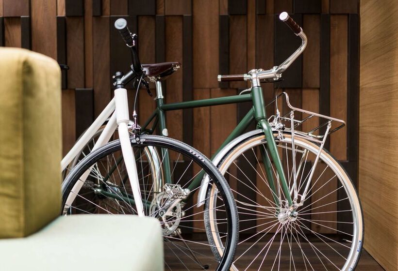 בית מלון כפרי Downtown Camper By Scandic