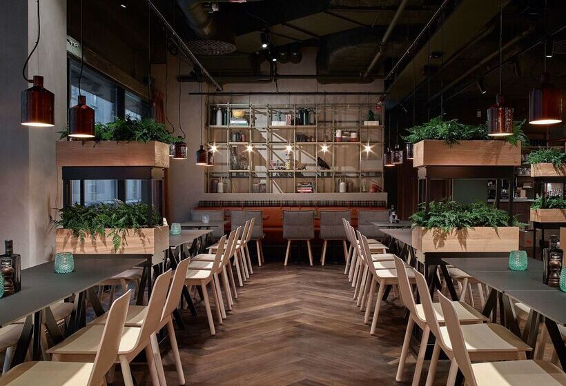 בית מלון כפרי Downtown Camper By Scandic