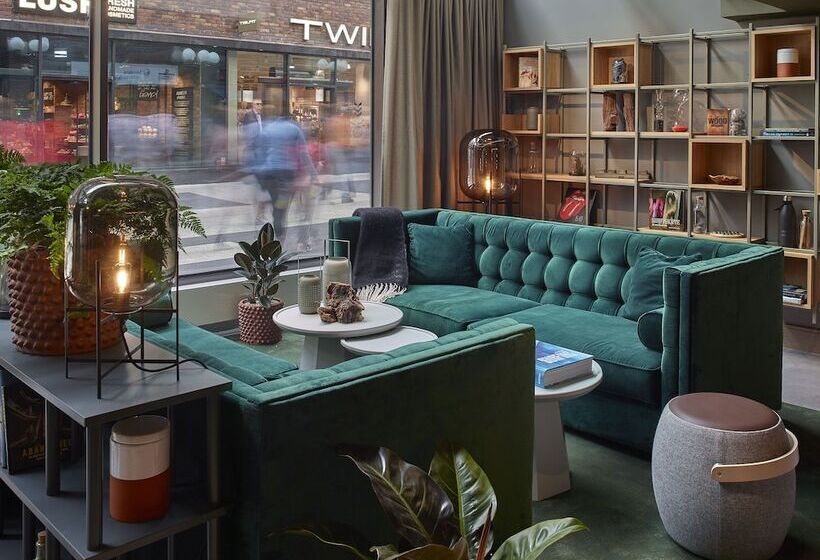 בית מלון כפרי Downtown Camper By Scandic