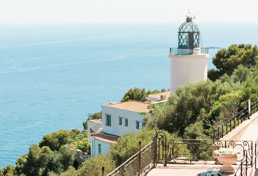 El Far Hotel Restaurant