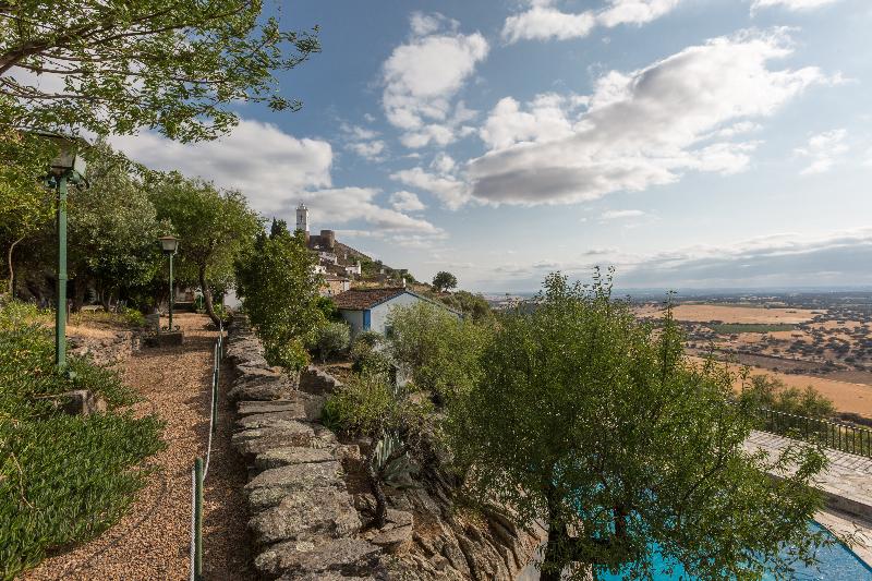 هتل Estalagem De Monsaraz