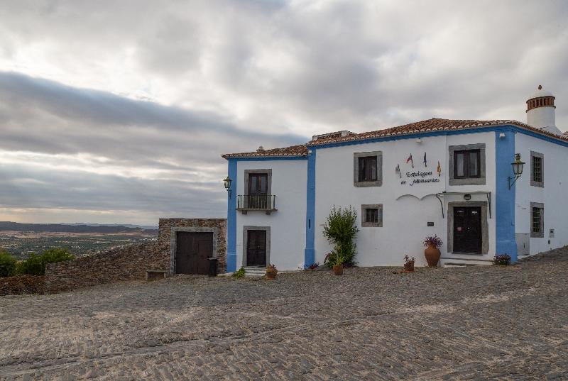 هتل Estalagem De Monsaraz