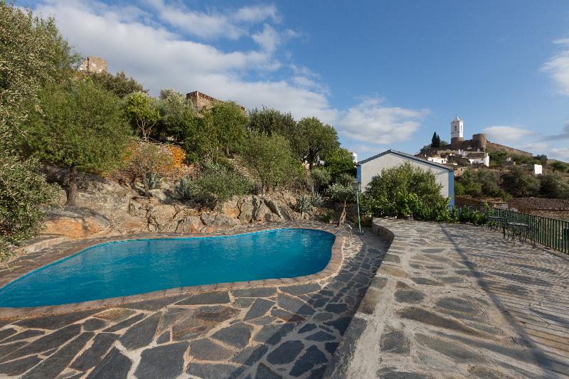 هتل Estalagem De Monsaraz