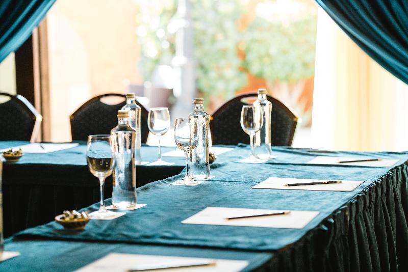 Отель Europe Villa Cortes Gl